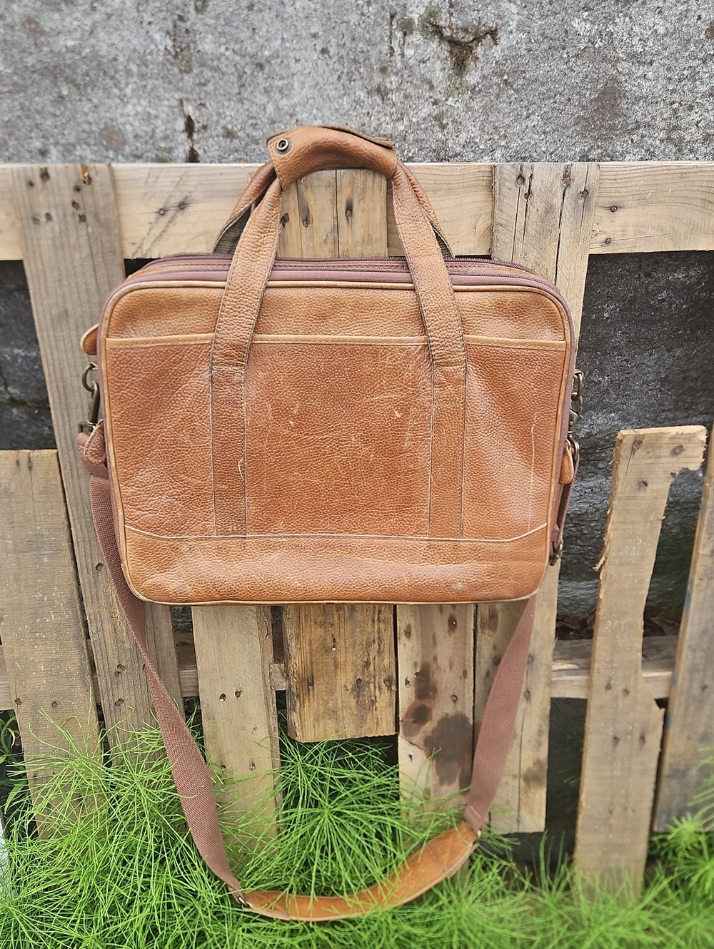 Vintage LL Bean Leather Messenger Briefcase Laptop Shoulder Bag Brown 0DMU1 - Picture 2 of 16